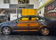 VOLKSWAGEN JETTA 1.6 FSi Advance