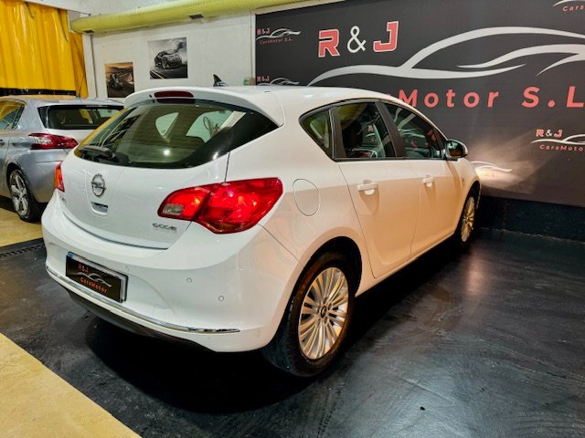 OPEL Astra 1.6 CDTi SELECTIVE