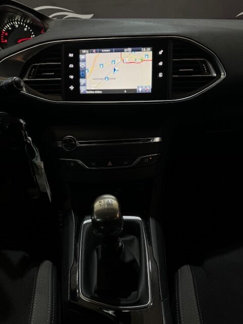 PEUGEOT 308 1.6 HDI STYLE