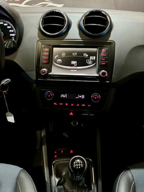 SEAT Ibiza SC 1.4 TDI 90CV STYLE CONNETC