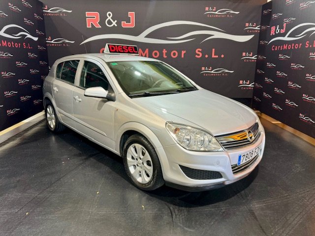 OPEL Astra 1.7 CDTI COSMO