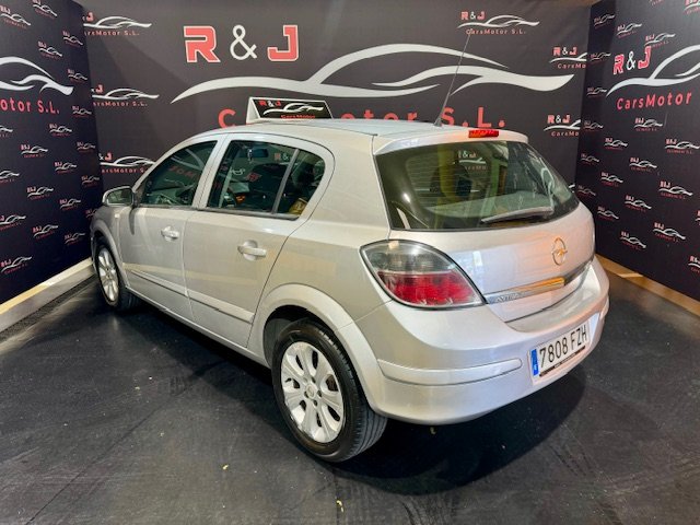 OPEL Astra 1.7 CDTI COSMO