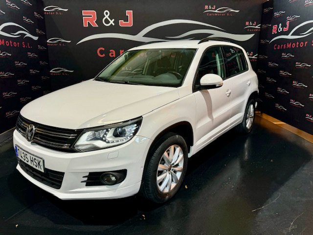 VOLKSWAGEN TIGUAN 2.0 TDI R-LINE