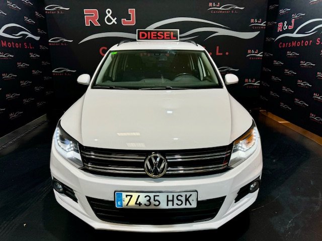 VOLKSWAGEN TIGUAN 2.0 TDI R-LINE