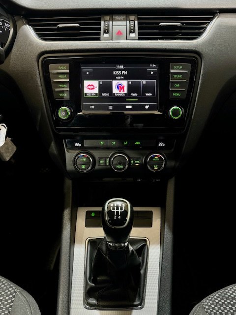 SKODA OCTABIA 1.6 TDI ambition