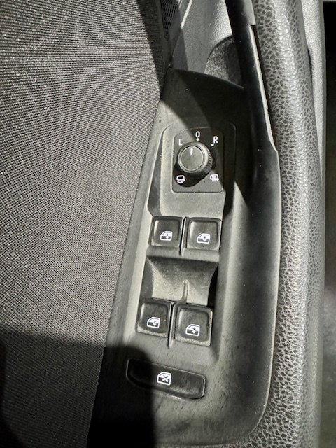 VOLKSWAGEN Passat 1.4 TSi ADVANCE