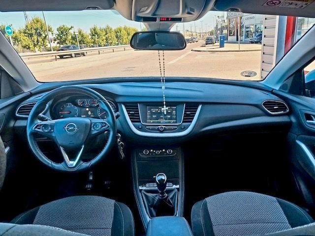 OPEL GRANDLAND X 1.2 Turbo Selective