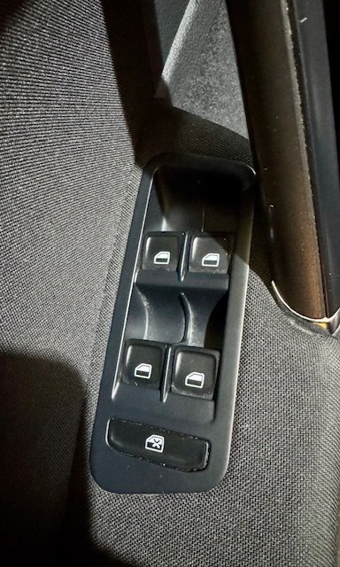 VOLKSWAGEN GOLF VII 1.6 ADVANCE