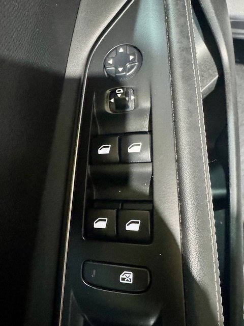 PEUGEOT 3008 1.5 HDi Allure