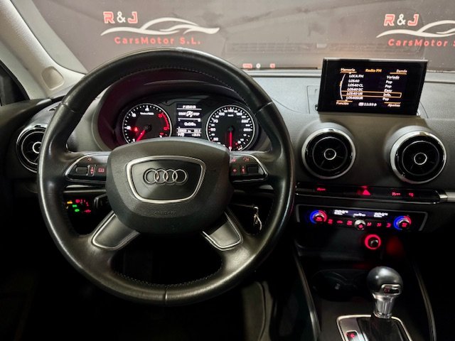 AUDI A3 1.6 TDi ATTRACTION