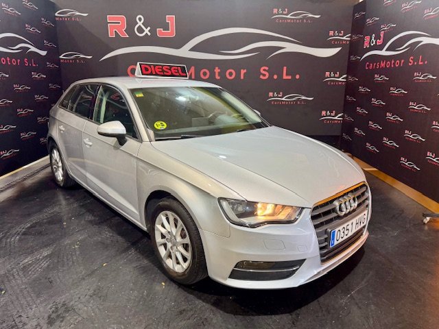 AUDI A3 1.6 TDi ATTRACTION