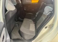 TOYOTA YARIS 1.3 FEEL