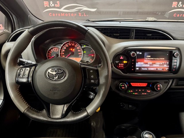 TOYOTA YARIS 1.3 FEEL