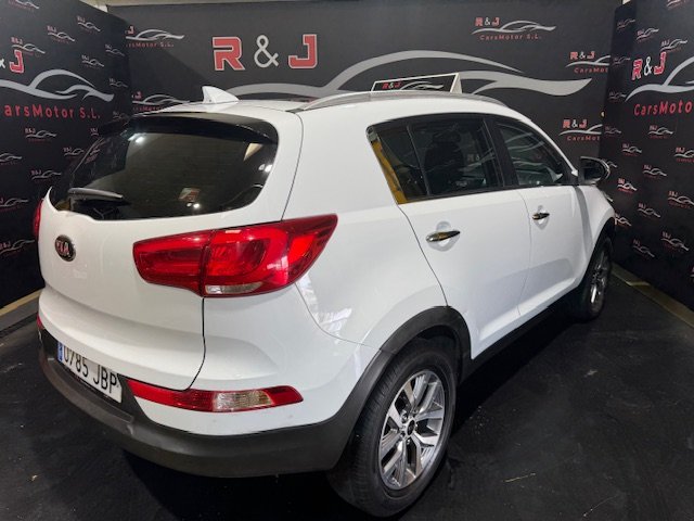 KIA SPORTAGE 1.6 GDI DRIVE