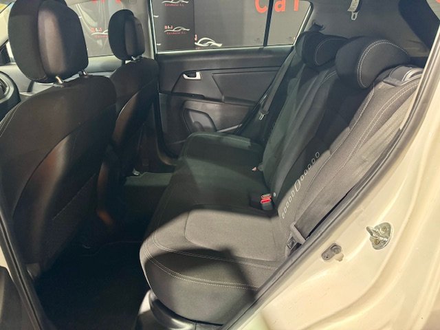 KIA SPORTAGE 1.7 CRDI DRIVE