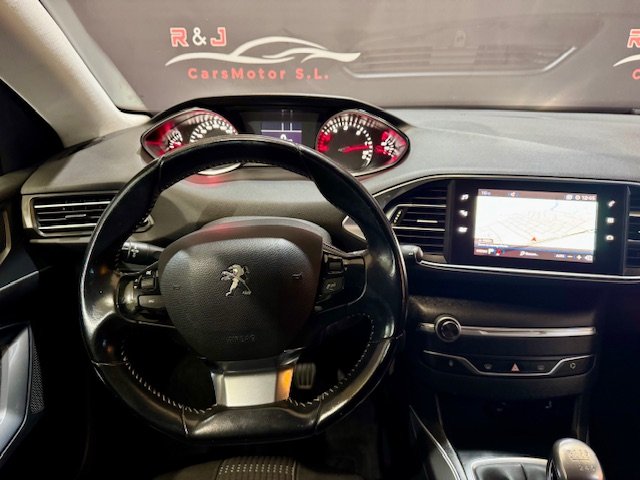PEUGEOT 308 1.5 HDi Allure