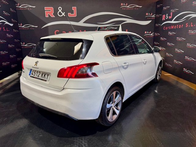PEUGEOT 308 1.5 HDi Allure