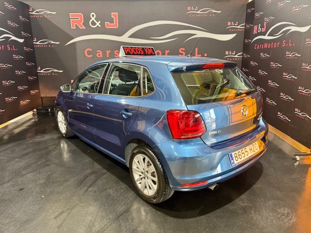 VOLKSWAGEN POLO 1.2 TSi Sport