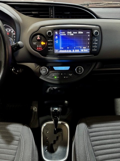 TOYOTA YARIS 1.5 ACTIVE