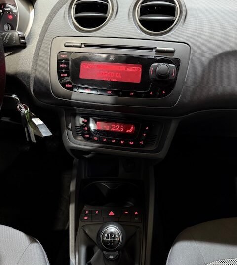 SEAT IBIZA 1.4 16v STYLE