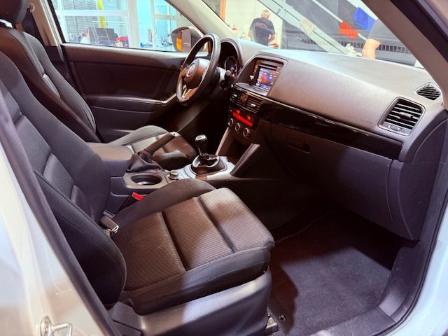 MAZDA CX-5 2.2 LUXURI