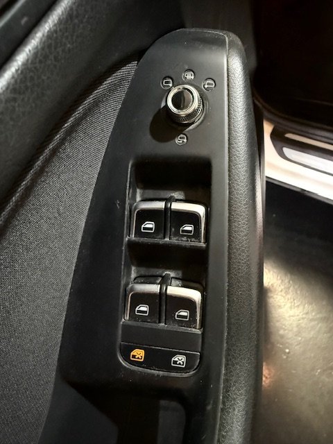 AUDI Q5 2.0 TDi Advanced