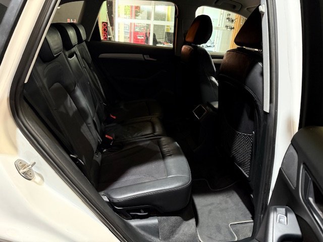 AUDI Q5 2.0 TDi Advanced
