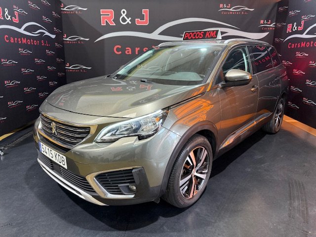 PEUGEOT 5008 1.6 HDi ALLURE
