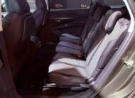 PEUGEOT 5008 1.6 HDi ALLURE
