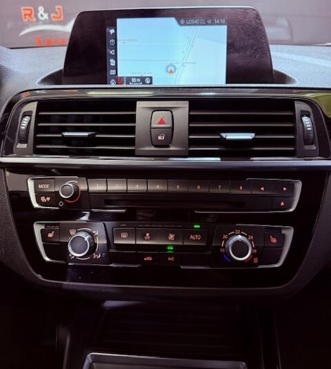 BMW SERIE 1 118i