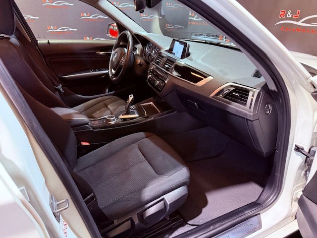 BMW SERIE 1 118i