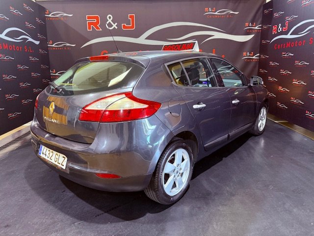 RENAULT MEGANE 1.6 DYNAMIC