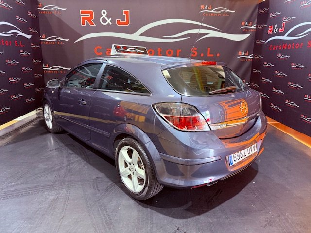 OPEL ASTRA GTC 1.6 SPORT
