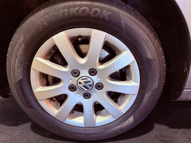 VOLKSWAGEN TOURAN 1.6 TDI EDITION