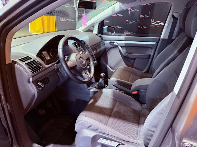VOLKSWAGEN TOURAN 1.6 TDI EDITION