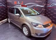 VOLKSWAGEN TOURAN 1.6 TDI EDITION