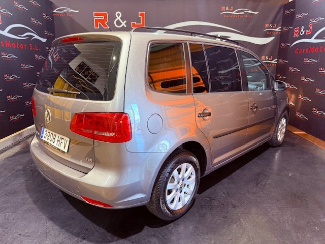 VOLKSWAGEN TOURAN 1.6 TDI EDITION