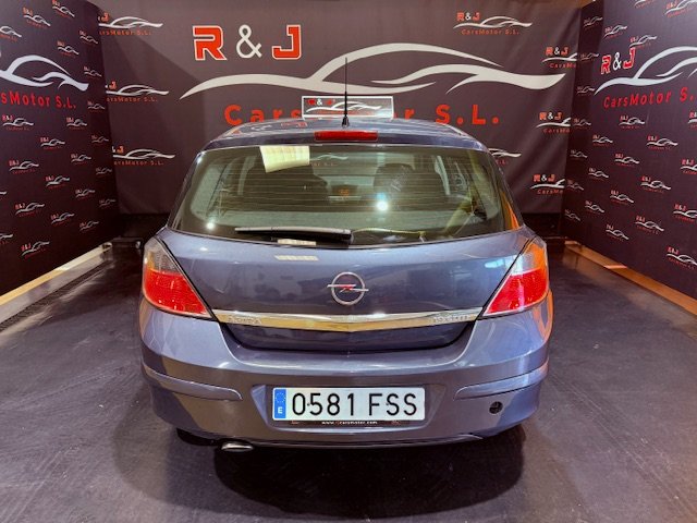 OPEL ASTRA 1.9 CDTi Enjoy