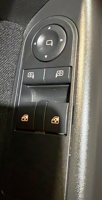 OPEL ASTRA GTC 1.6 SPORT