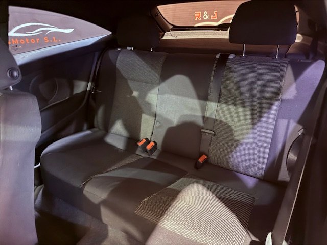 OPEL ASTRA GTC 1.6 SPORT