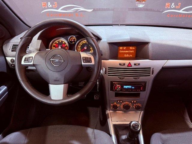 OPEL ASTRA GTC 1.6 SPORT
