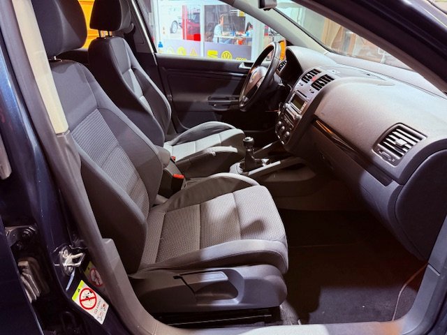 VOLKSWAGEN GOLF V 1.4 TSi GT SPORT