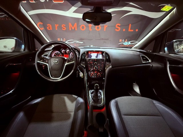 OPEL ASTRA 1.6 CDTi Excelence