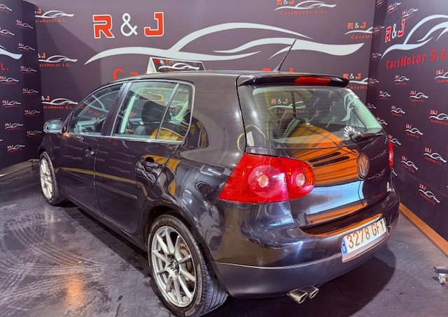 VOLKSWAGEN GOLF V 1.4 TSi GT SPORT