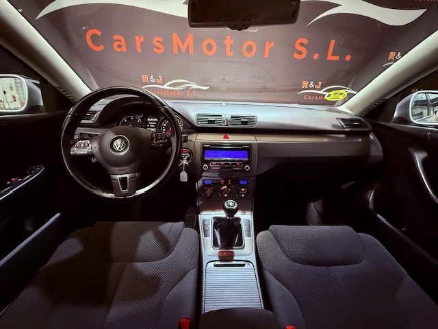 VOLKSWAGEN PASSAT 2.0 TDI EDITION PLUS