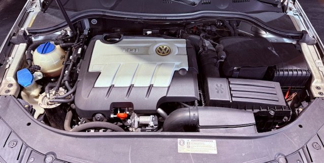 VOLKSWAGEN PASSAT 2.0 TDI EDITION PLUS