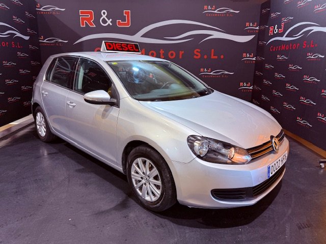 VOLKSWAGEN GOLF VI 1.6 TDI ADVANCE