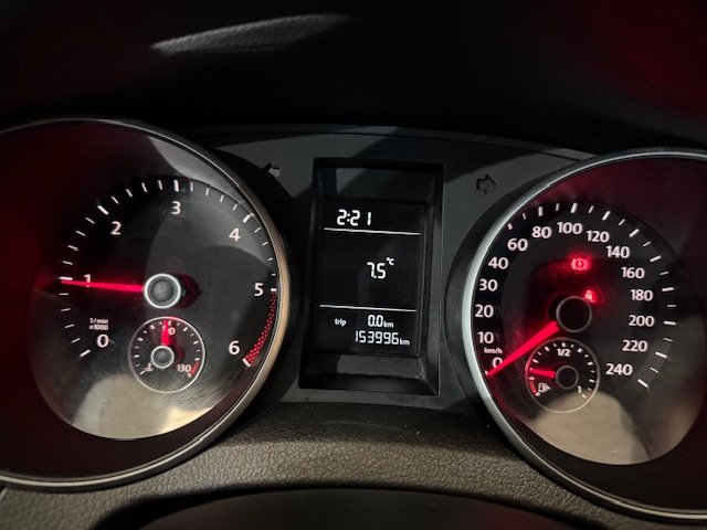 VOLKSWAGEN GOLF VI 1.6 TDI ADVANCE