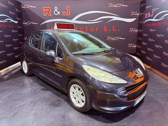 PEUGEOT 207 1.4 FILOU