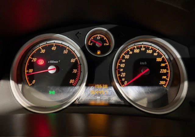 OPEL ASTRA GTC 1.6 SPORT